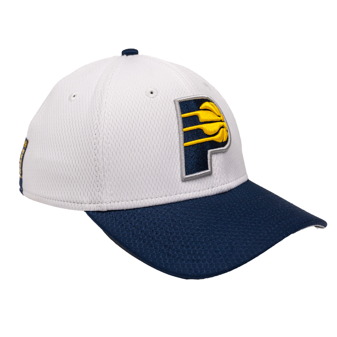 Adult Indiana Pacers 2T Dash Stretch Snap 9Forty Hat in White by New Era